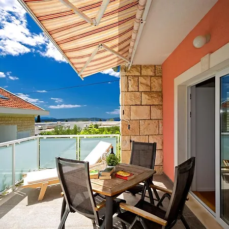 Terrace Lejlighed
